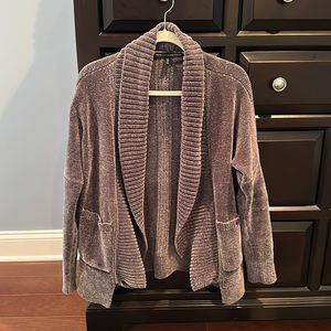 White House Black market gray cardigan drape front m womens super soft chenille